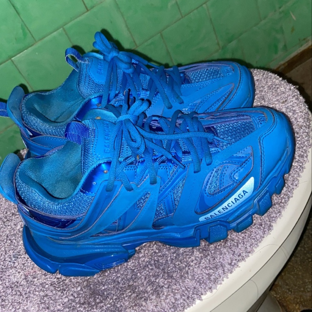 Balencigas - Picture 2 of 4